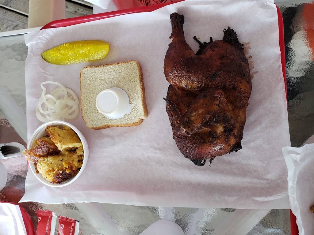 Boatyard BBQ | restaurant | 3006 Lakeshore Dr, Muskegon, MI 49441, USA | 2317477300 OR +1 231-747-7300