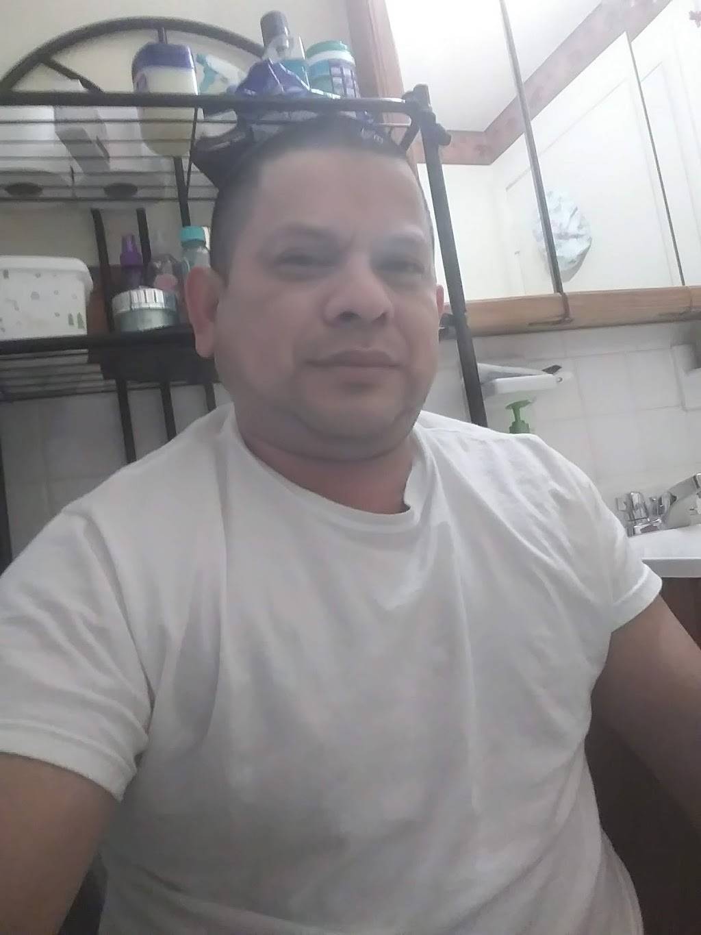 Greek Place | restaurant | 50 Holyoke St, Holyoke, MA 01040, USA | 4135368976 OR +1 413-536-8976