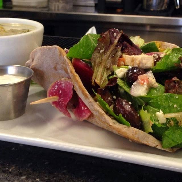 The Green Ingredient - Express | restaurant | 6100 Dew Dr #3902, El Paso, TX 79912, USA | 9154729791 OR +1 915-472-9791