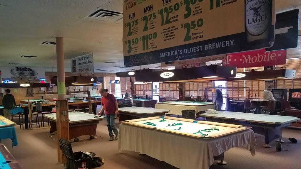 Brass Tap & Billiards | restaurant | 3316 Capital Blvd, Raleigh, NC 27604, USA | 9198762382 OR +1 919-876-2382