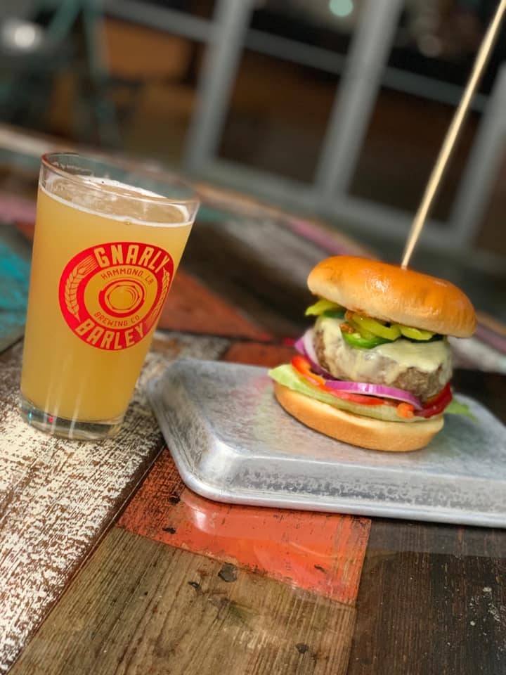 Minor League Pub | restaurant | 31570 LA-16, Denham Springs, LA 70726, USA | 2252435649 OR +1 225-243-5649