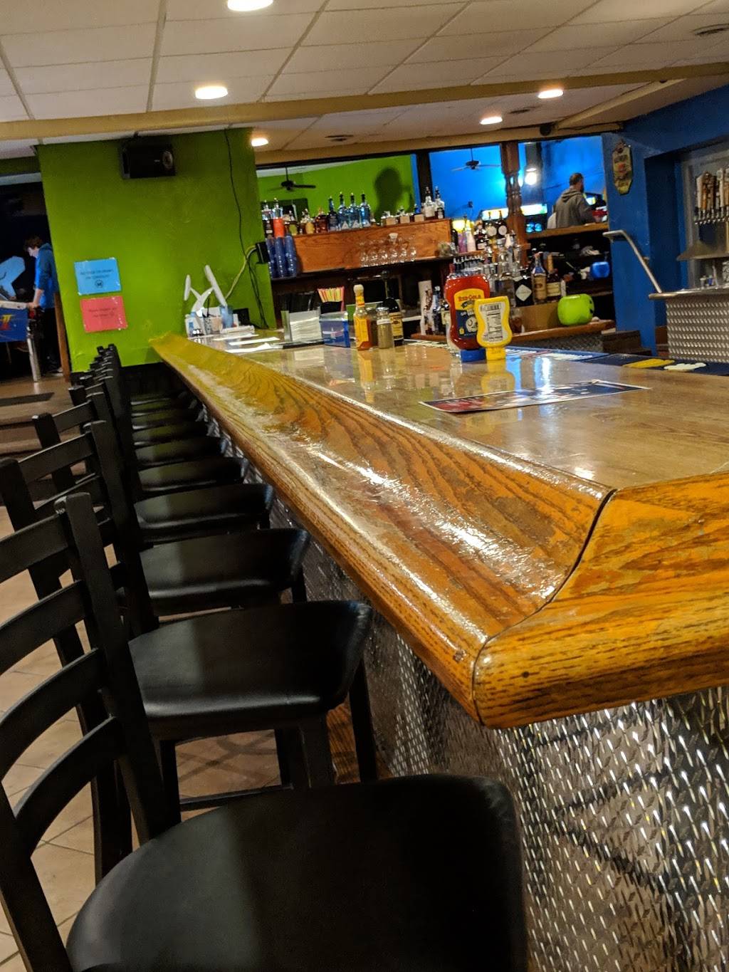 The next level bar and arcade | restaurant | 1706 W Till Rd, Fort Wayne, IN 46818, USA | 2607154919 OR +1 260-715-4919