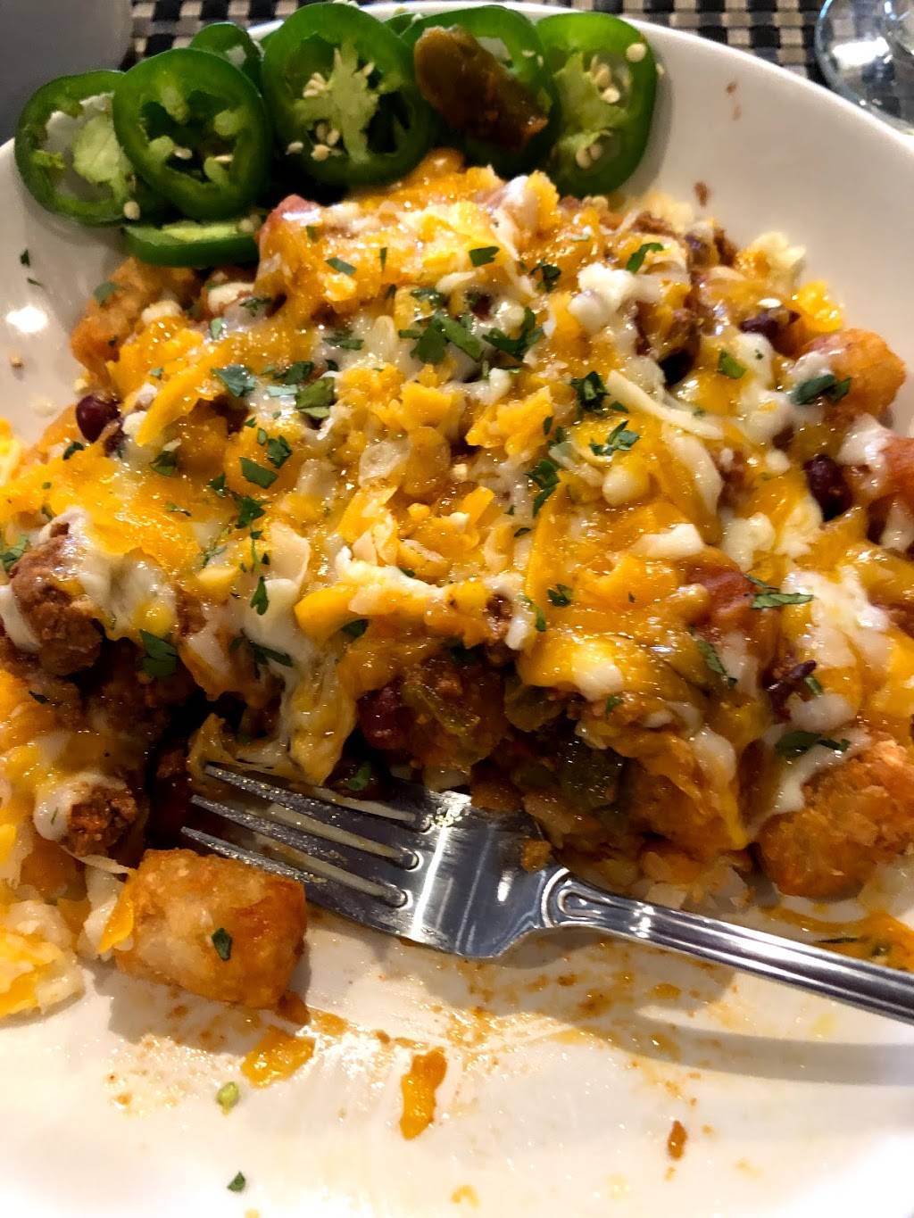 Cork ‘n Cleaver Fine Dining & Spirits | restaurant | 5311 S Howell Ave, Milwaukee, WI 53207, USA | 4144812400 OR +1 414-481-2400