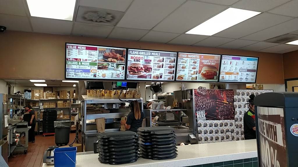 Burger King | restaurant | 2726 W 10th St, Greeley, CO 80634, USA | 9703531596 OR +1 970-353-1596