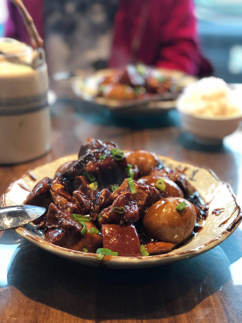 Harbin Chinese Restaurant 哈尔滨老道外砂锅居 | restaurant | 591 March Rd #5, Kanata, ON K2K 2M5, Canada | 6136931525 OR +1 613-693-1525