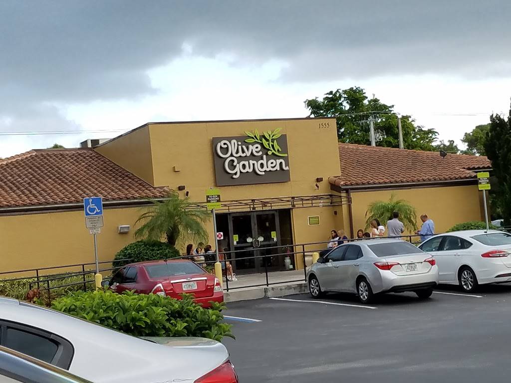 Olive Garden Italian Restaurant | meal takeaway | 1555 N University Dr, Coral Springs, FL 33071, USA | 9543445226 OR +1 954-344-5226