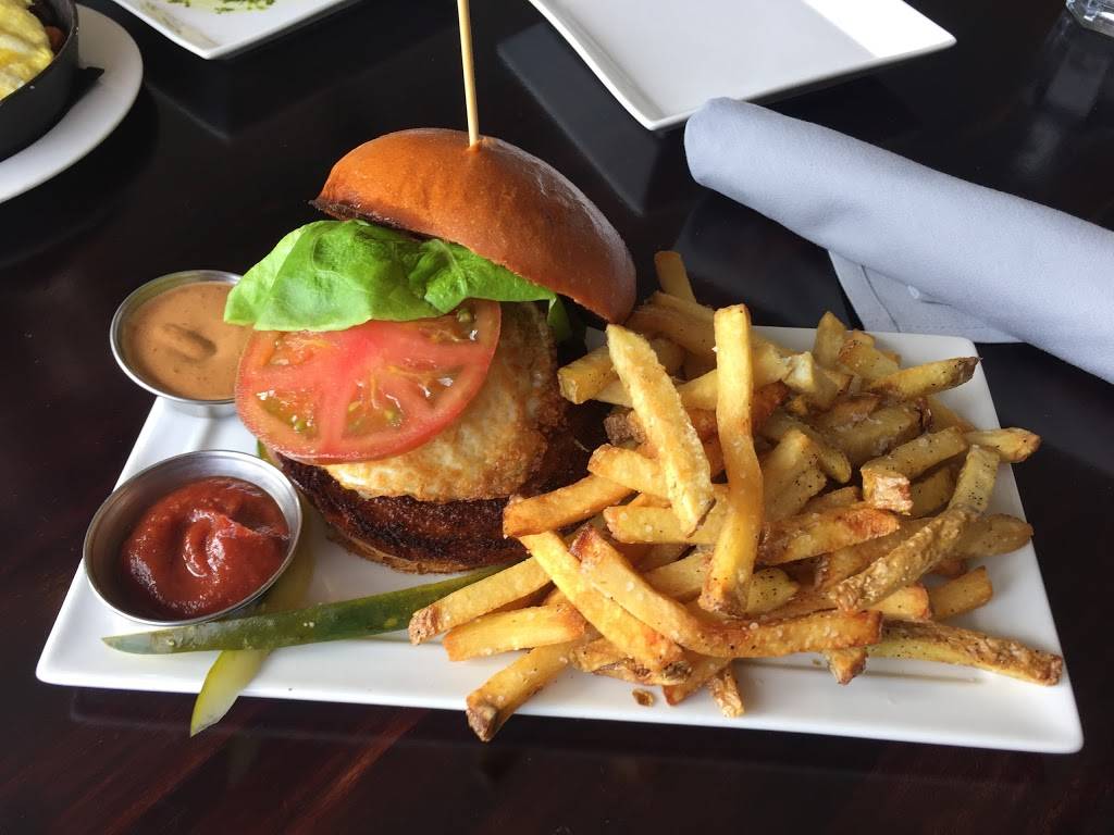 R/10 Social House | restaurant | 179 N Harbor Dr, Redondo Beach, CA 90277, USA | 3107982500 OR +1 310-798-2500