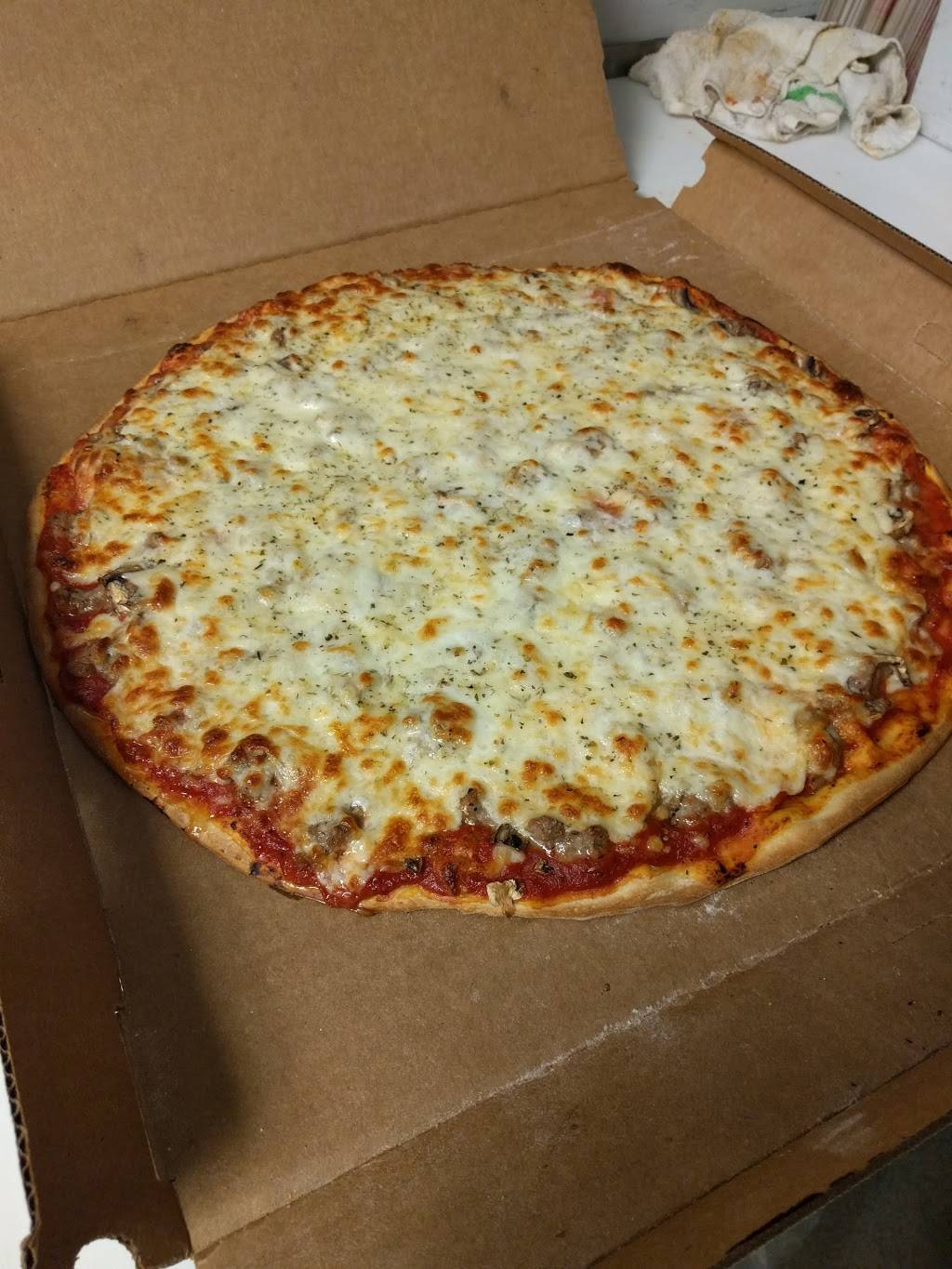 Tortorices Pizza | meal delivery | 2101 W Irving Park Rd, Chicago, IL 60618, USA | 7735834200 OR +1 773-583-4200