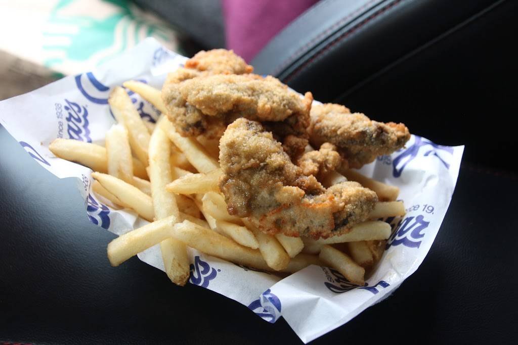 Ivars Seafood Bar | restaurant | 10114 S Tacoma Way, Tacoma, WA 98499, USA | 2535884773 OR +1 253-588-4773