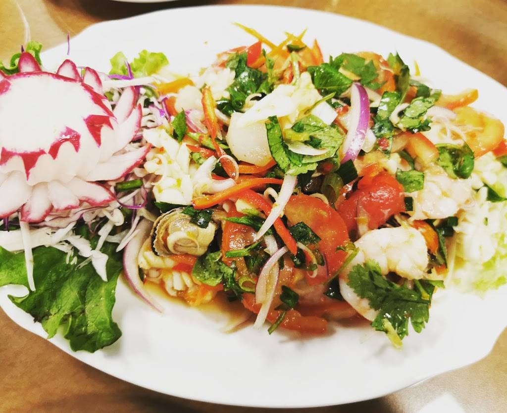 Patong Beach Thai Cuisine | restaurant | 8345 Folsom Blvd #119, Sacramento, CA 95826, USA | 9165949789 OR +1 916-594-9789