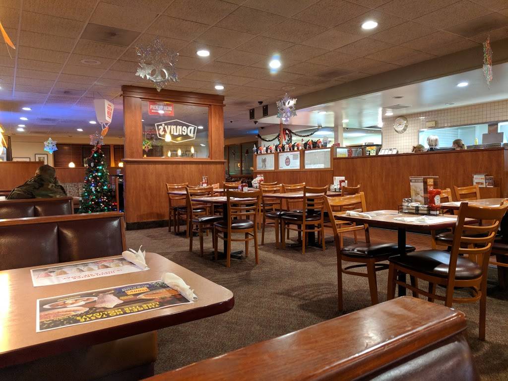 Dennys | restaurant | 9046 Loop Rd E, Lebec, CA 93243, USA | 6612483409 OR +1 661-248-3409