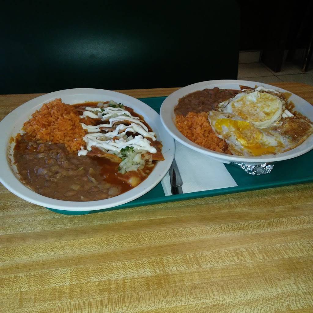 El Chilito Mexican Restaurant | restaurant | 2905 Euclid Ave, Ontario, CA 91762, USA | 9099888077 OR +1 909-988-8077