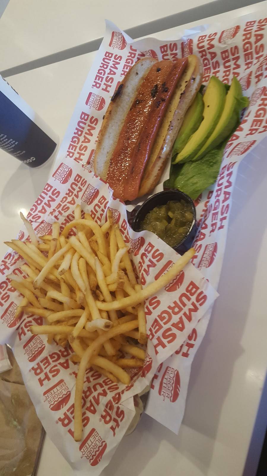 Smashburger | restaurant | 983 Port Washington Blvd, Port Washington, NY 11050, USA | 5164394736 OR +1 516-439-4736