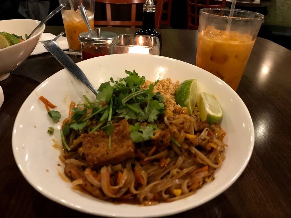 Mosa Asian Bistro | restaurant | 850 S White Station Rd, Memphis, TN 38117, USA | 9016838889 OR +1 901-683-8889