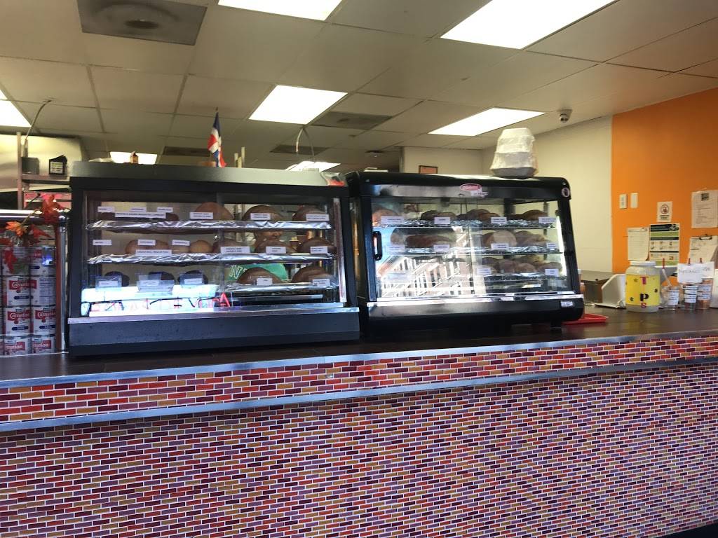 Empanadas Monumental | restaurant | 3477 Broadway, New York, NY 10031, USA | 9174751925 OR +1 917-475-1925