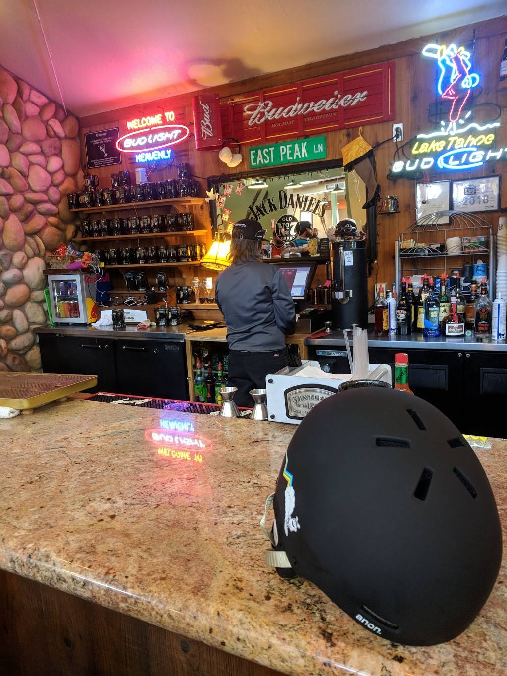 East Peak Lodge | restaurant | Stateline, NV 89449, USA | 7755867000 OR +1 775-586-7000