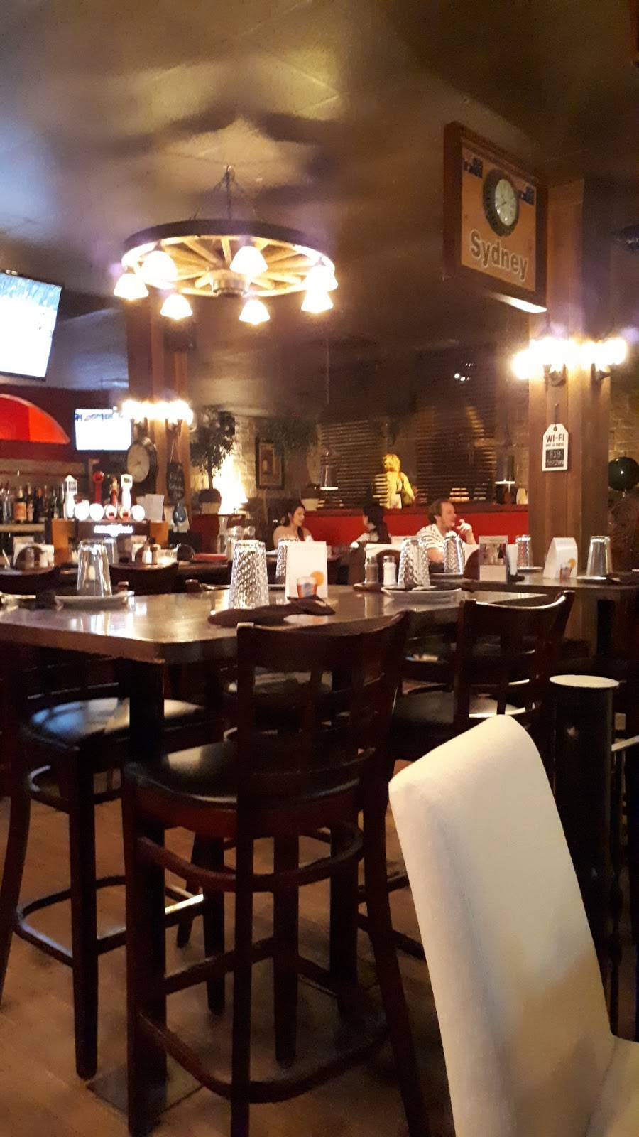 Le Globe Steakhouse | restaurant | 343 5e rue de la Pointe, Shawinigan, QC G9N 1E4, Canada | 8195373377 OR +1 819-537-3377