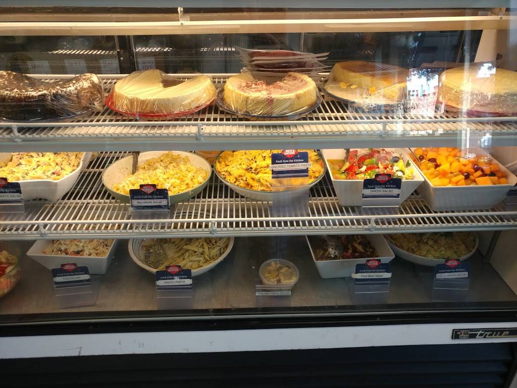 Luigis Deli and Market | meal takeaway | 537 Main St, Martinez, CA 94553, USA | 9252298920 OR +1 925-229-8920