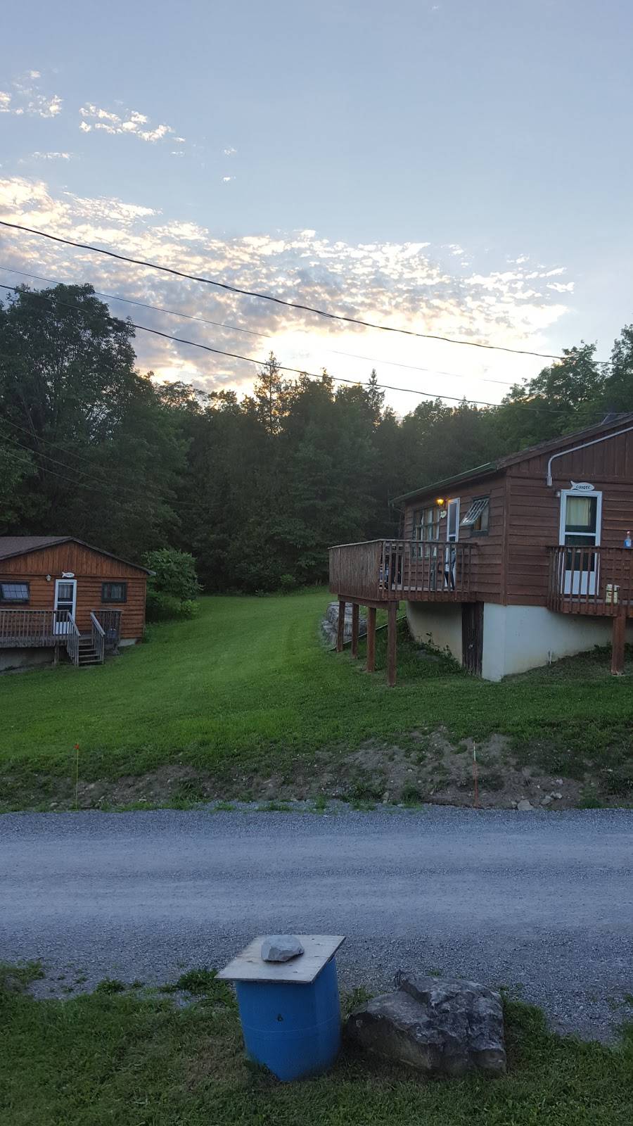 Catalina Bay Resort | restaurant | 17 Fire Route 82B, Buckhorn, ON K0L 1J0, Canada | 7056571655 OR +1 705-657-1655