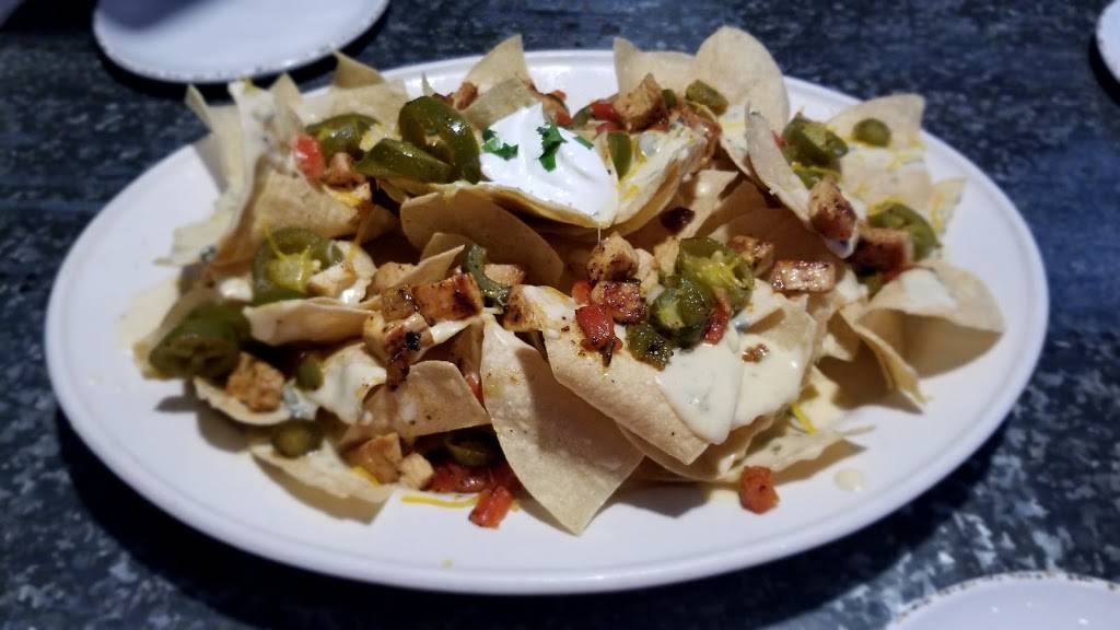 Buffalos | restaurant | 991 Peachtree Industrial Blvd, Suwanee, GA 30024, USA | 7709457100 OR +1 770-945-7100