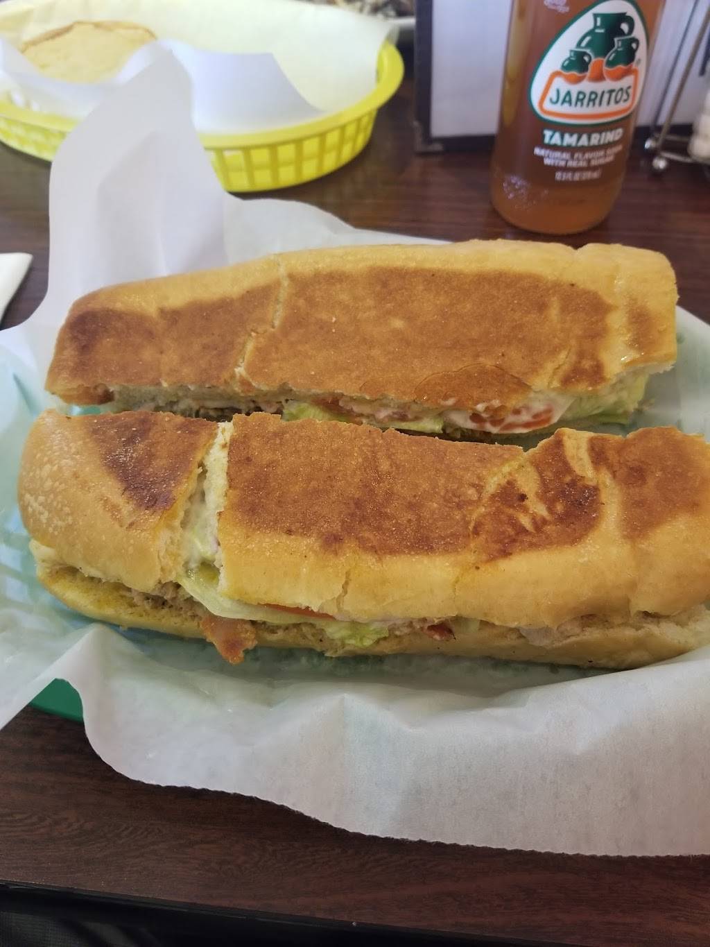 Old San Juan | restaurant | 247 Surfside Dr, Lexington, KY 40503, USA | 8592782682 OR +1 859-278-2682