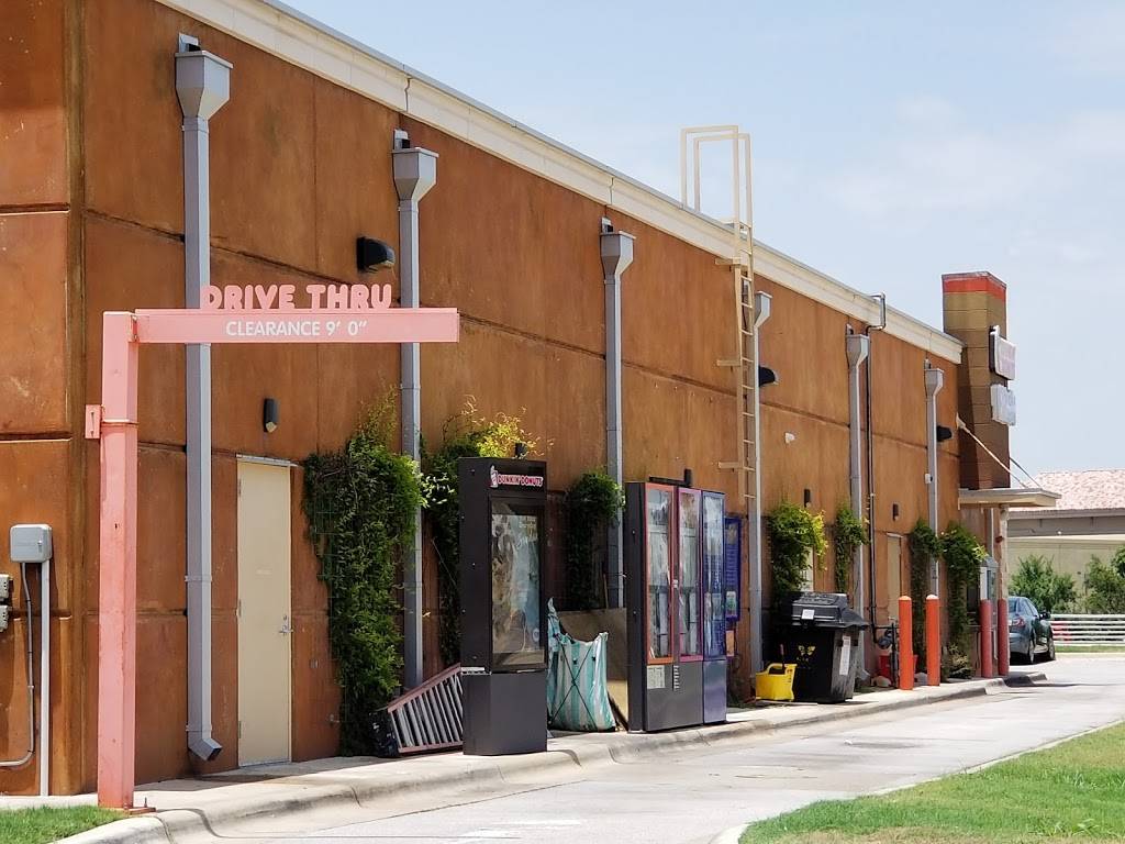 Dunkin | cafe | 1851 S Lakeline Blvd, Cedar Park, TX 78613, USA | 5123825658 OR +1 512-382-5658