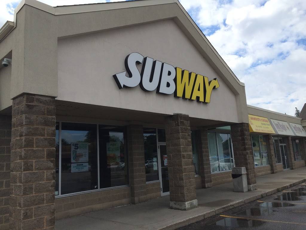 Subway | restaurant | 425 University Ave J, Waterloo, ON N2K 4C9, Canada | 5195702567 OR +1 519-570-2567