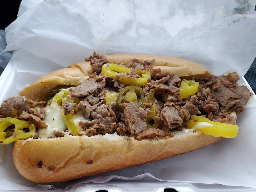 Barrys Cheese Steaks & More | restaurant | 7502 Preston Hwy, Louisville, KY 40219, USA | 5028832874 OR +1 502-883-2874