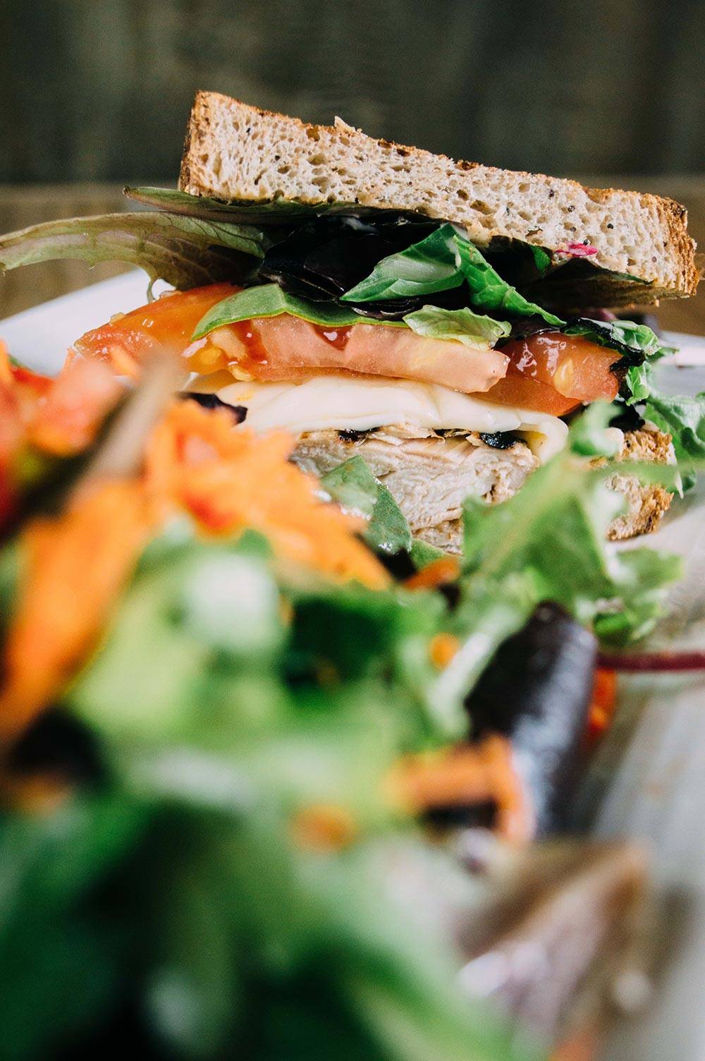 The Local | restaurant | 4578 San Jose Blvd, Jacksonville, FL 32207, USA | 9046838063 OR +1 904-683-8063