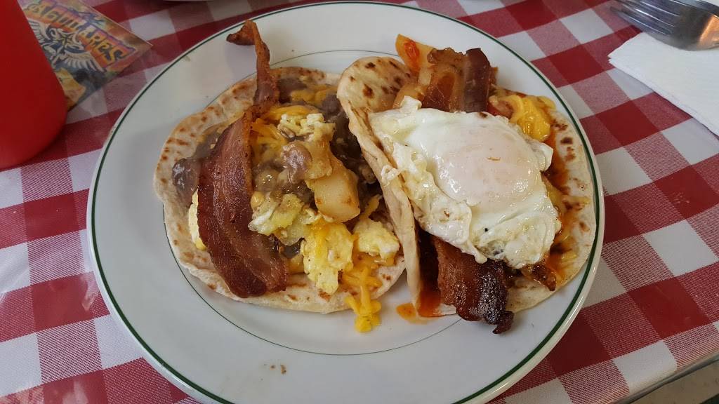 Marias Cafe | restaurant | 1105 Nogalitos St, San Antonio, TX 78204, USA | 2102277005 OR +1 210-227-7005