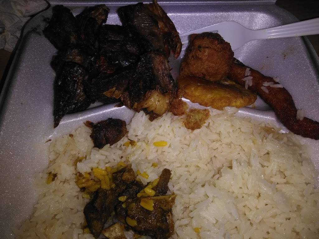 Chez Rosaire Haitian & West Indian Food | restaurant | 121 W Tabor Rd, Philadelphia, PA 19120, USA | 2153246328 OR +1 215-324-6328