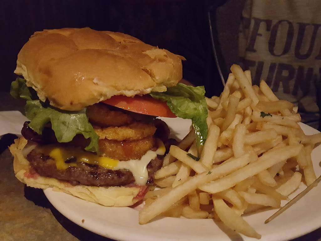 The Village Manor | restaurant | 427 Sprague St, Dedham, MA 02026, USA | 7814079191 OR +1 781-407-9191