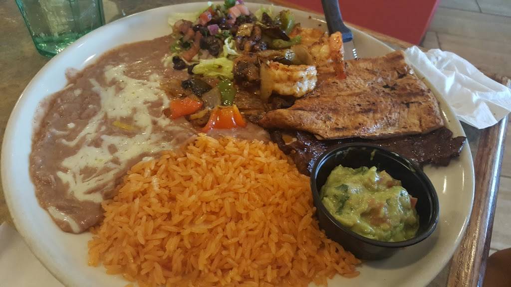 Acapulcos | restaurant | 1 1st Ave, Needham, MA 02494, USA | 3392254558 OR +1 339-225-4558