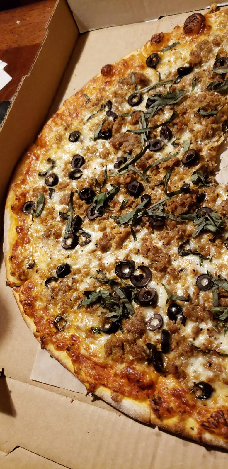 Greenville Avenue Pizza Company | restaurant | 1145 Peavy Rd, Dallas, TX 75218, USA | 2143242726 OR +1 214-324-2726