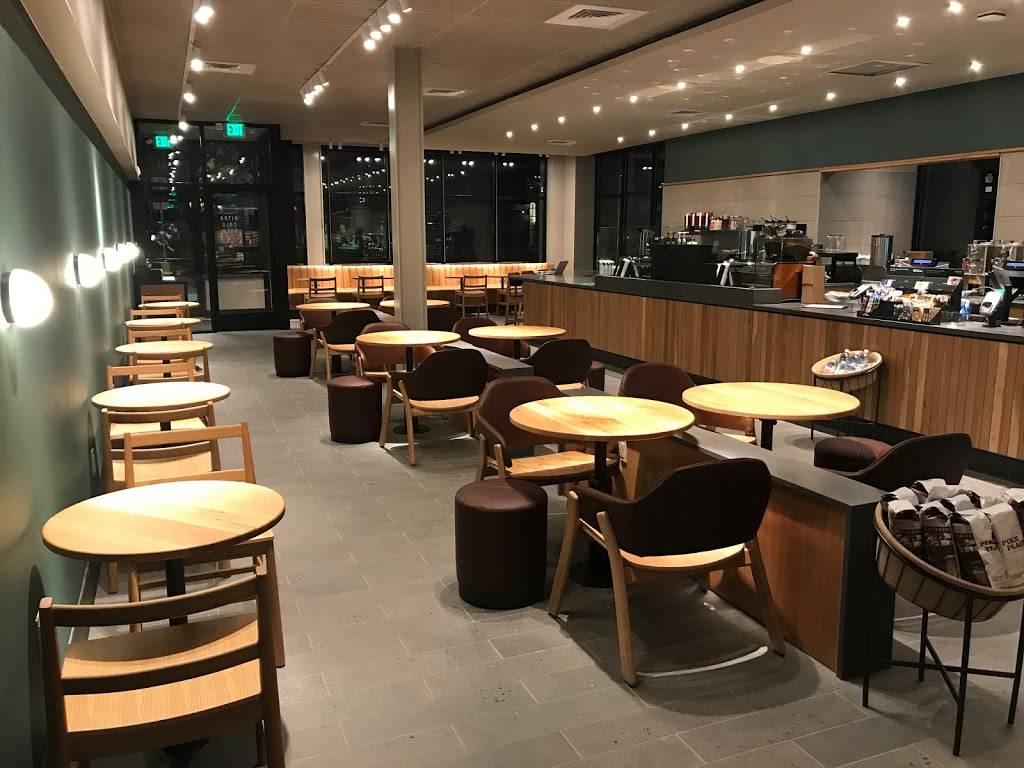 Starbucks | cafe | 2624 Lake Lansing Rd, Lansing, MI 48912, USA | 5172817761 OR +1 517-281-7761