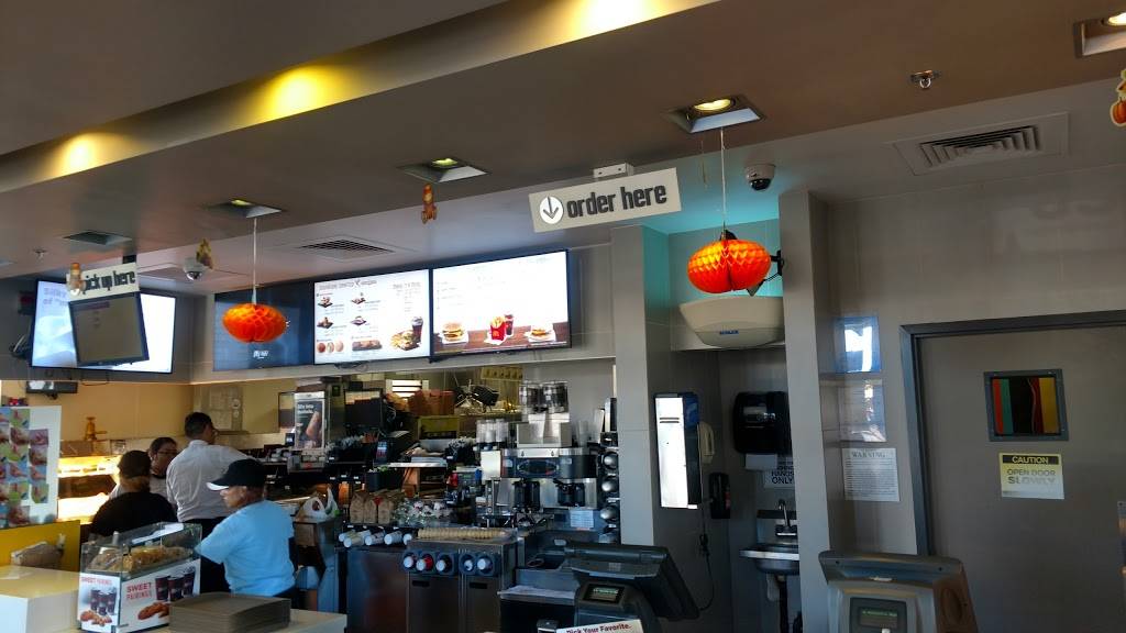 McDonalds | cafe | 6381 Haven Ave, Rancho Cucamonga, CA 91730, USA | 9099806520 OR +1 909-980-6520