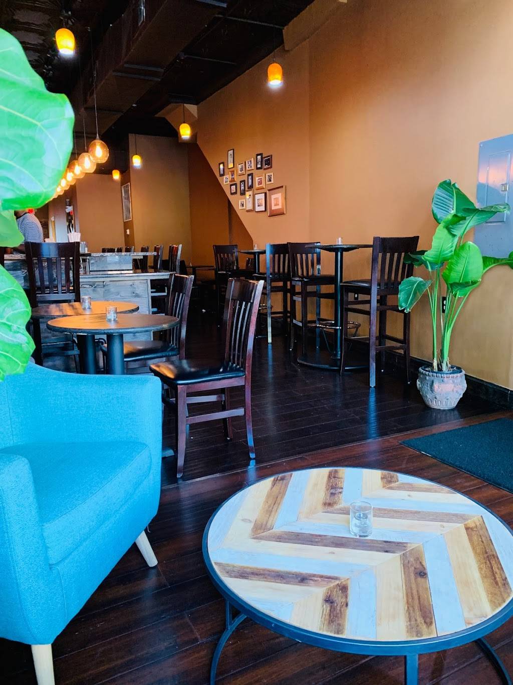 Tsehay Ethiopian Restaurant And Bar | restaurant | 3630 Georgia Ave NW, Washington, DC 20010, USA | 2028088952 OR +1 202-808-8952