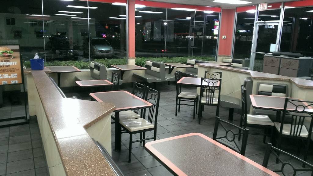 Burger King | restaurant | 4103 W Hillsborough Ave, Tampa, FL 33614, USA | 8133042284 OR +1 813-304-2284