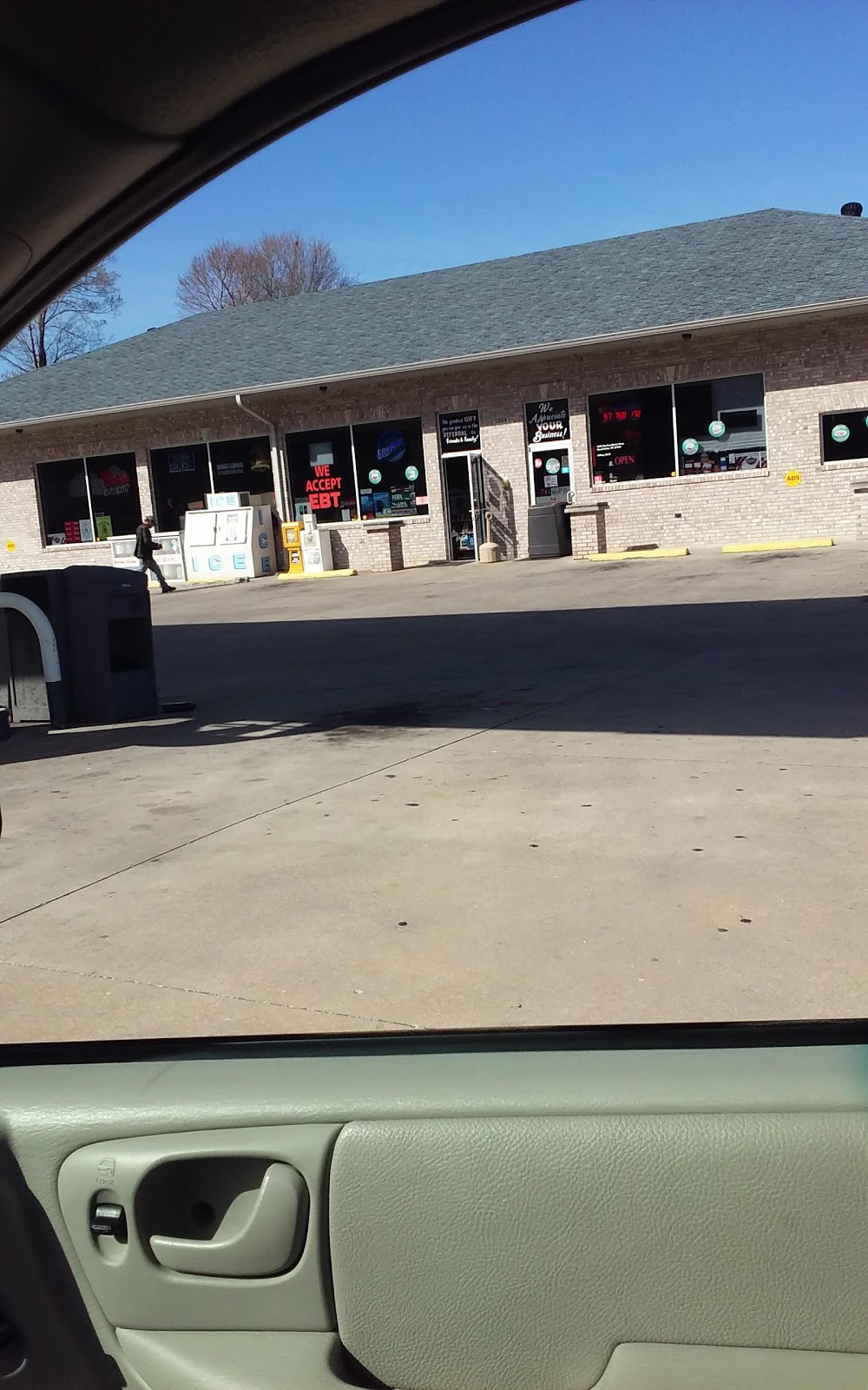 Shell | restaurant | 1334 Murfreesboro Hwy, Manchester, TN 37355, USA | 9317238669 OR +1 931-723-8669