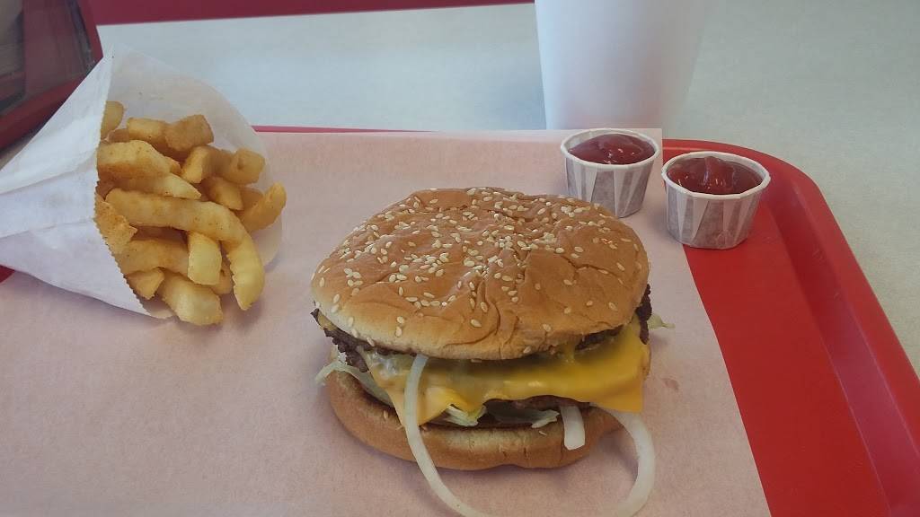 Super Burger Drive In | restaurant | 1585 W Olive Ave, Porterville, CA 93257, USA | 5597817310 OR +1 559-781-7310