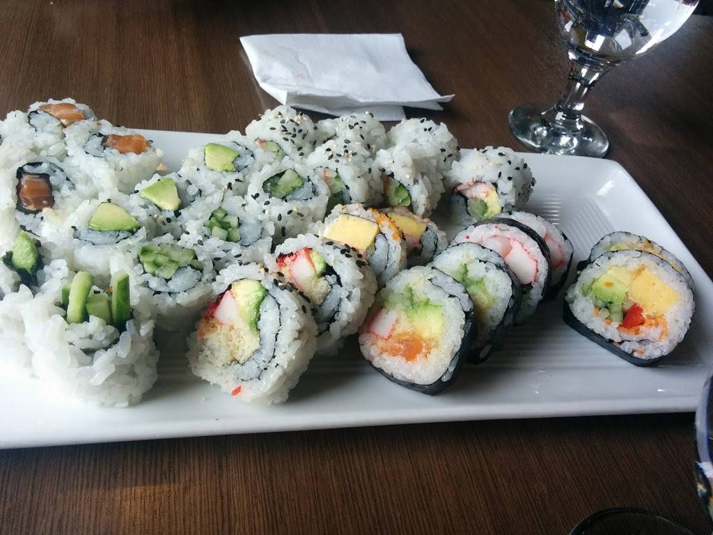 Sushi Matsu Chateauguay | restaurant | 40 Boulevard Saint-Jean-Baptiste, Châteauguay, QC J6K 3A3, Canada | 4508446339 OR +1 450-844-6339