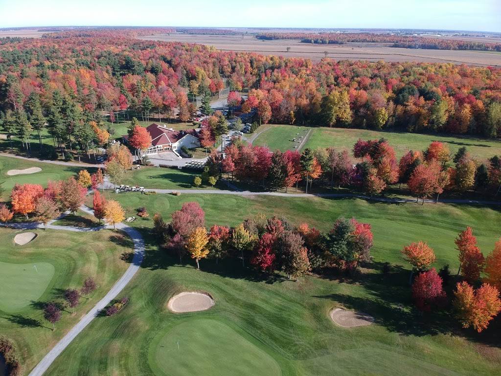 Club de golf La Madeleine | restaurant | 3501 Montée du 4e Rang, Sainte-Madeleine, QC J0H 1S0, Canada | 4505842244 OR +1 450-584-2244