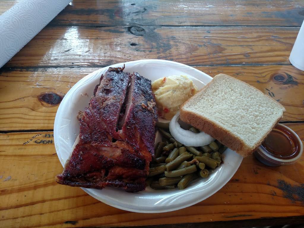 Vernons Kuntry Bar-B-Que | restaurant | 5000 W Davis St, Conroe, TX 77304, USA | 9365393000 OR +1 936-539-3000