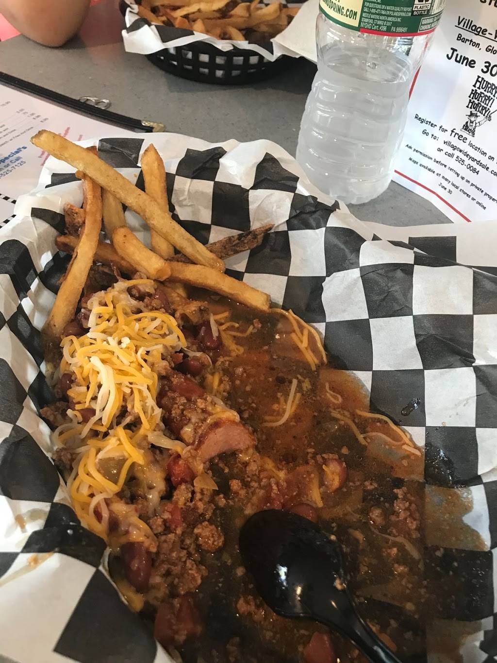 Nicks Snack Shack | restaurant | 515 Main St, Barton, VT 05822, USA | 8025257125 OR +1 802-525-7125