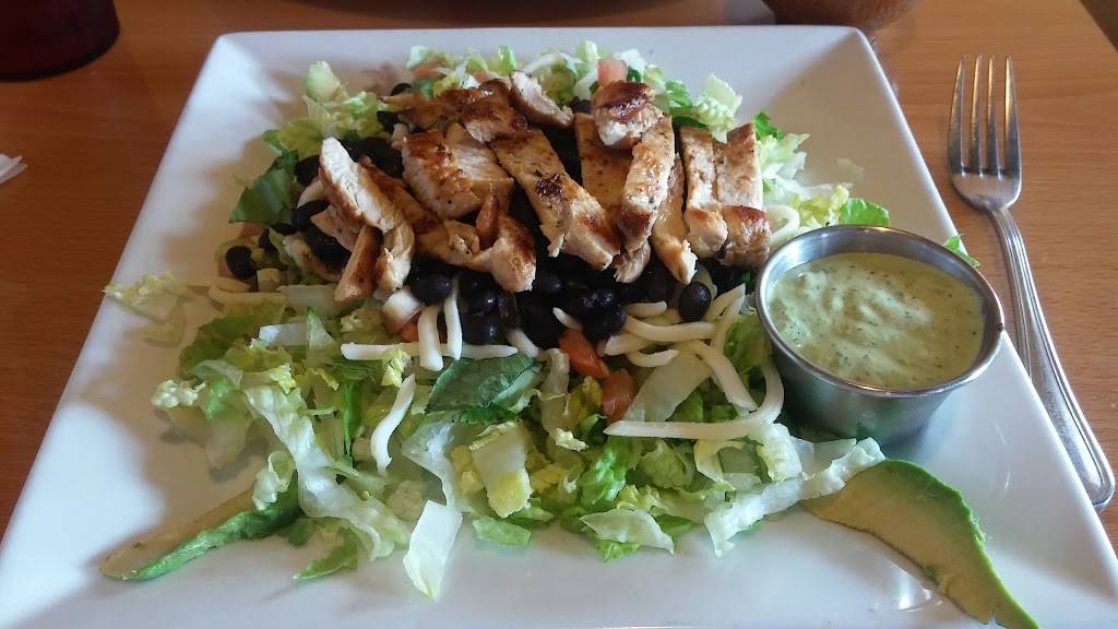 Jalapa Mexican Grill | restaurant | 929 Main St, Millis, MA 02054, USA | 5083760101 OR +1 508-376-0101