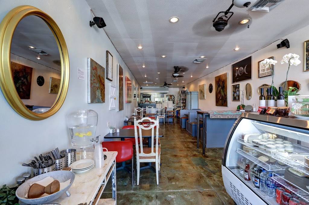 Mingle + Graze | restaurant | 48 S San Marcos Pl, Chandler, AZ 85225, USA | 4807262264 OR +1 480-726-2264