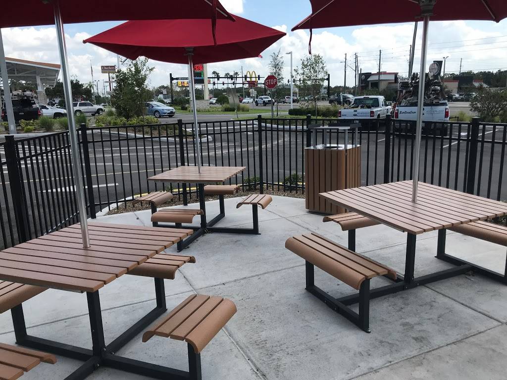 Wendys | restaurant | 13549 W Colonial Dr, Winter Garden, FL 34787, USA | 4076560120 OR +1 407-656-0120