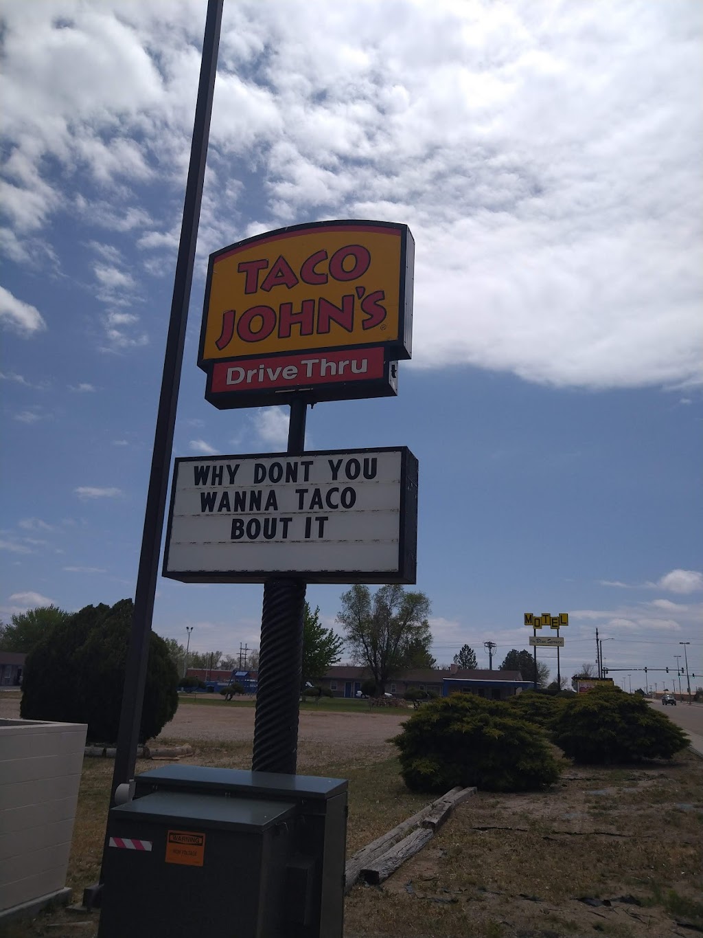 Taco Johns | restaurant | 1701 S Main St, Lamar, CO 81052, USA | 7193363006 OR +1 719-336-3006