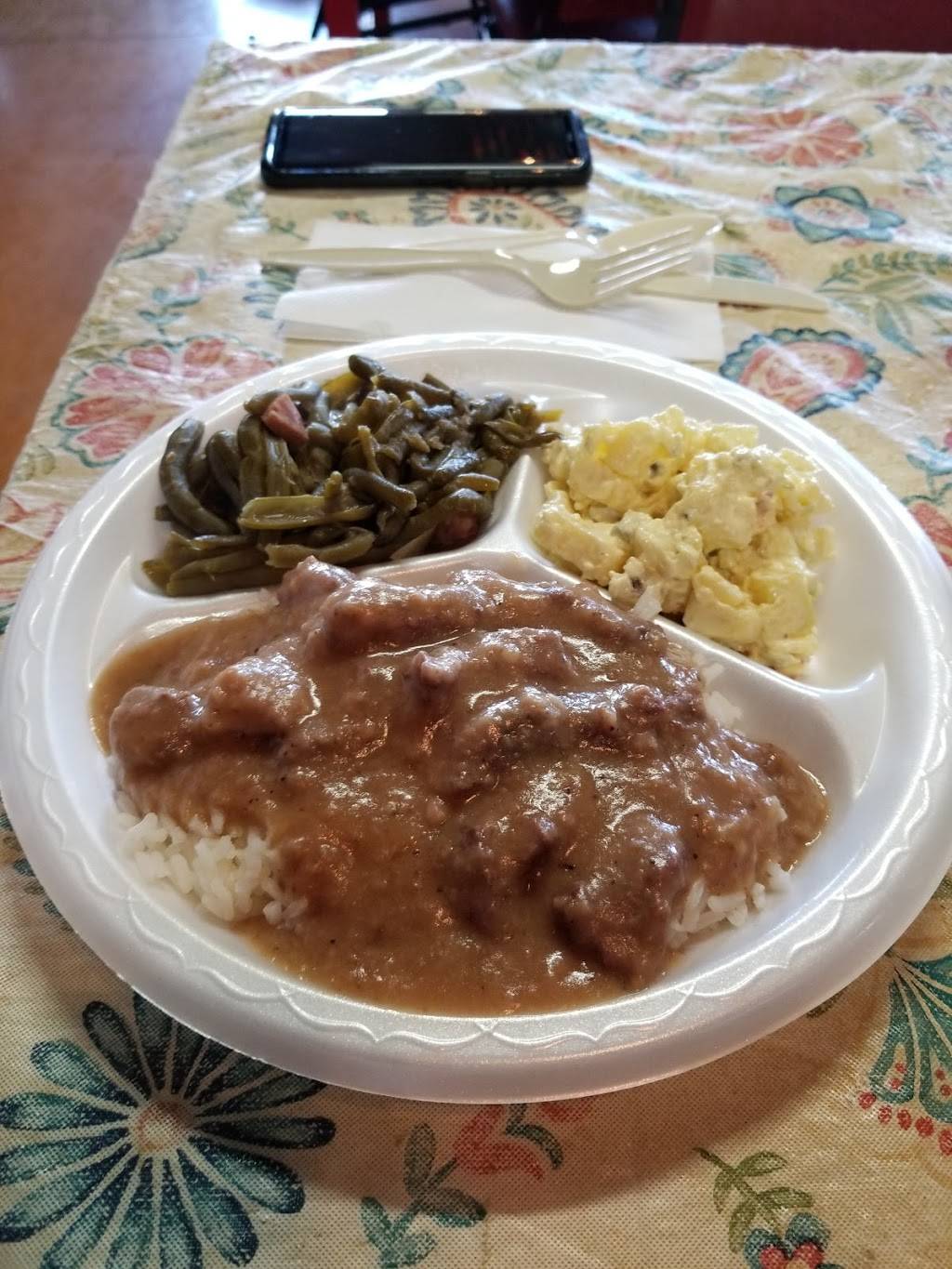 Twisted 6 BBQ & Country Eats | restaurant | 1621 S Main, Calvert, TX 77837, USA | 9793642227 OR +1 979-364-2227