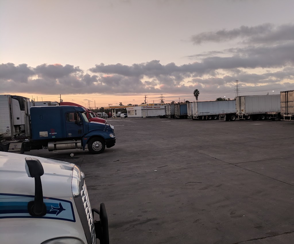 Valero | restaurant | 5303 N McCarty St, Houston, TX 77013, USA | 8322838786 OR +1 832-283-8786